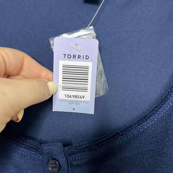 NWT Torrid Hacci Navy Henley Dress Plus Size 4 / 4X - Picture 3 of 5